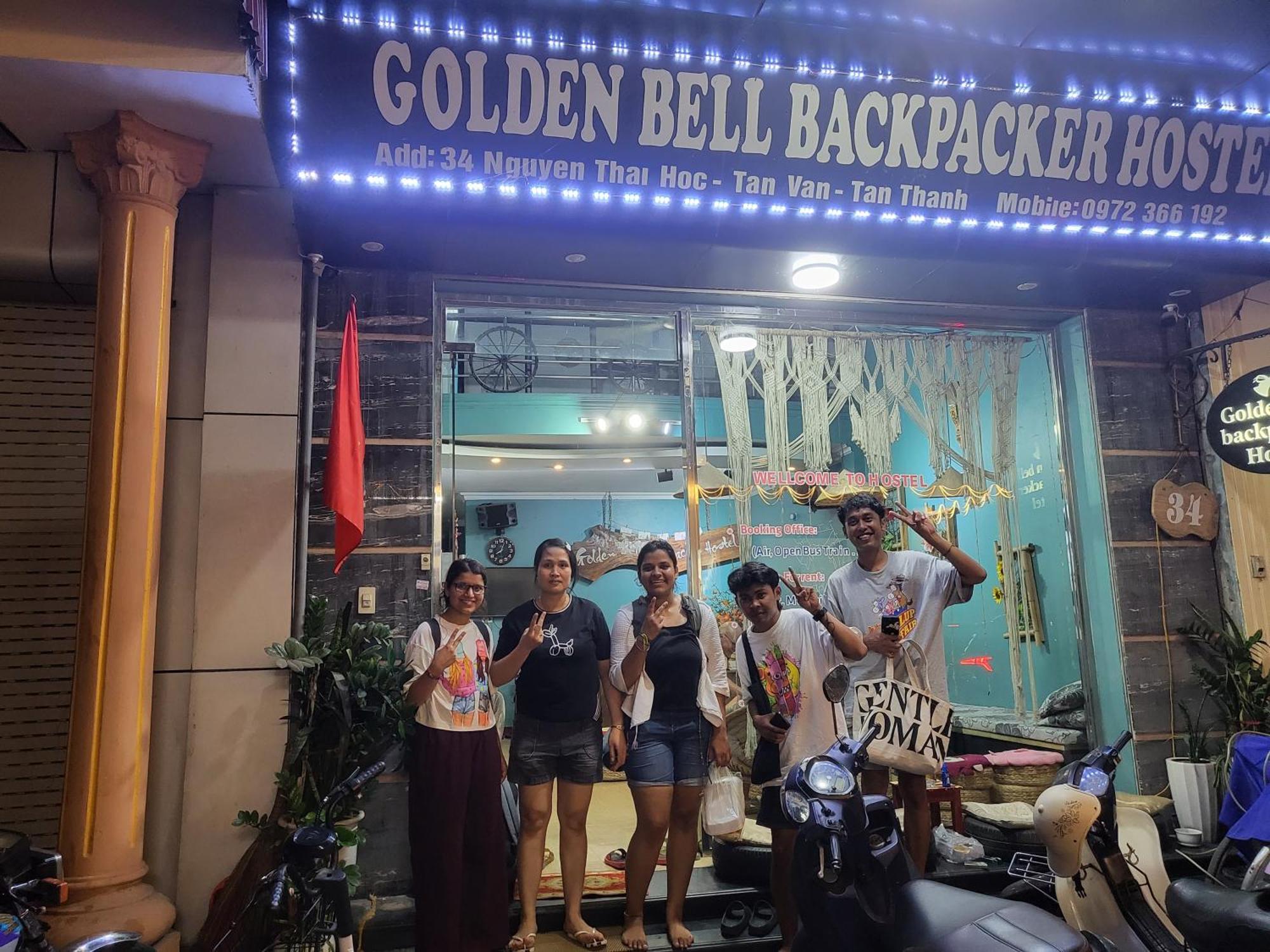 Golden Bell Backpacker Hostel Нин Бин Екстериор снимка