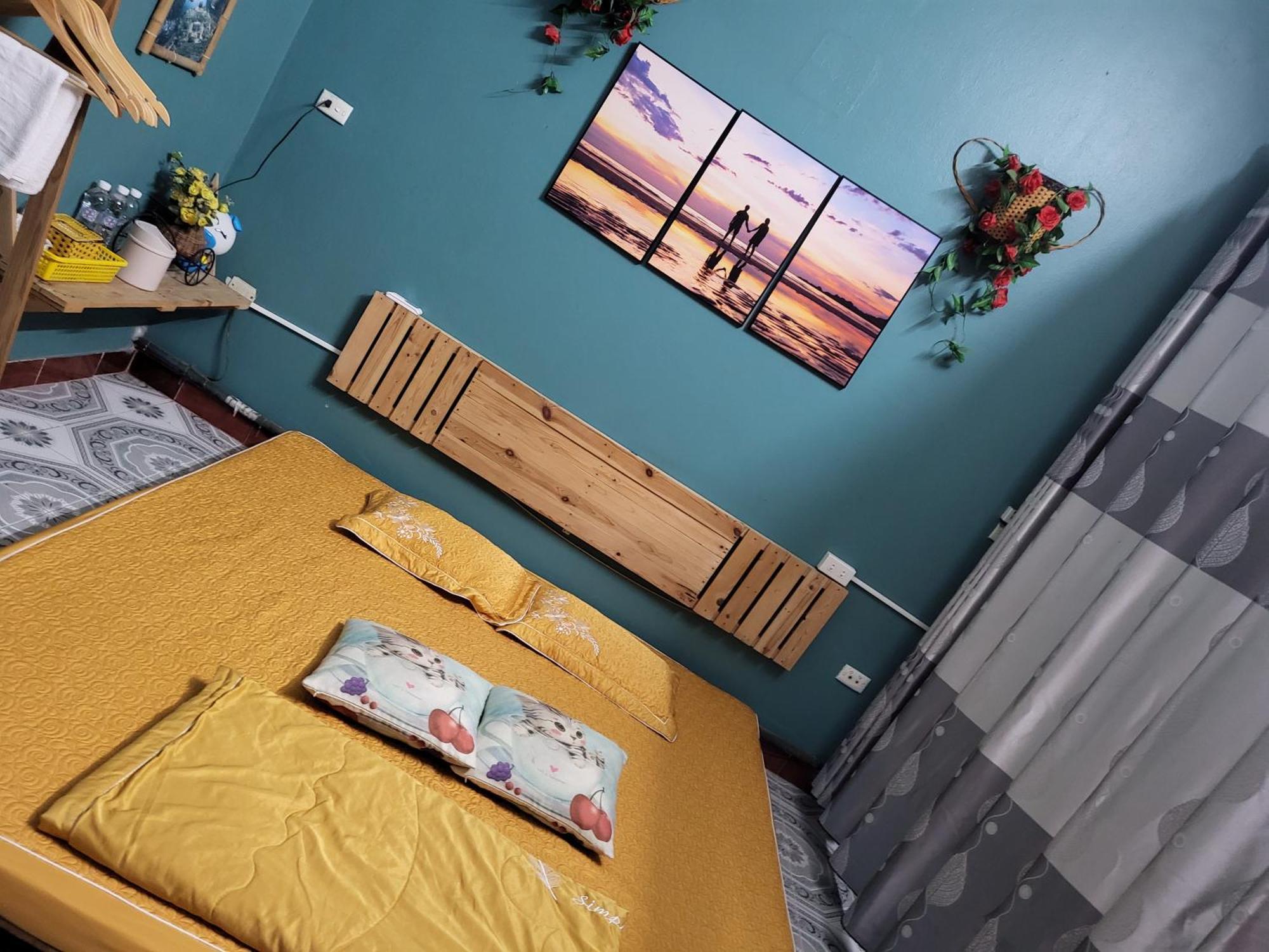 Golden Bell Backpacker Hostel Нин Бин Екстериор снимка