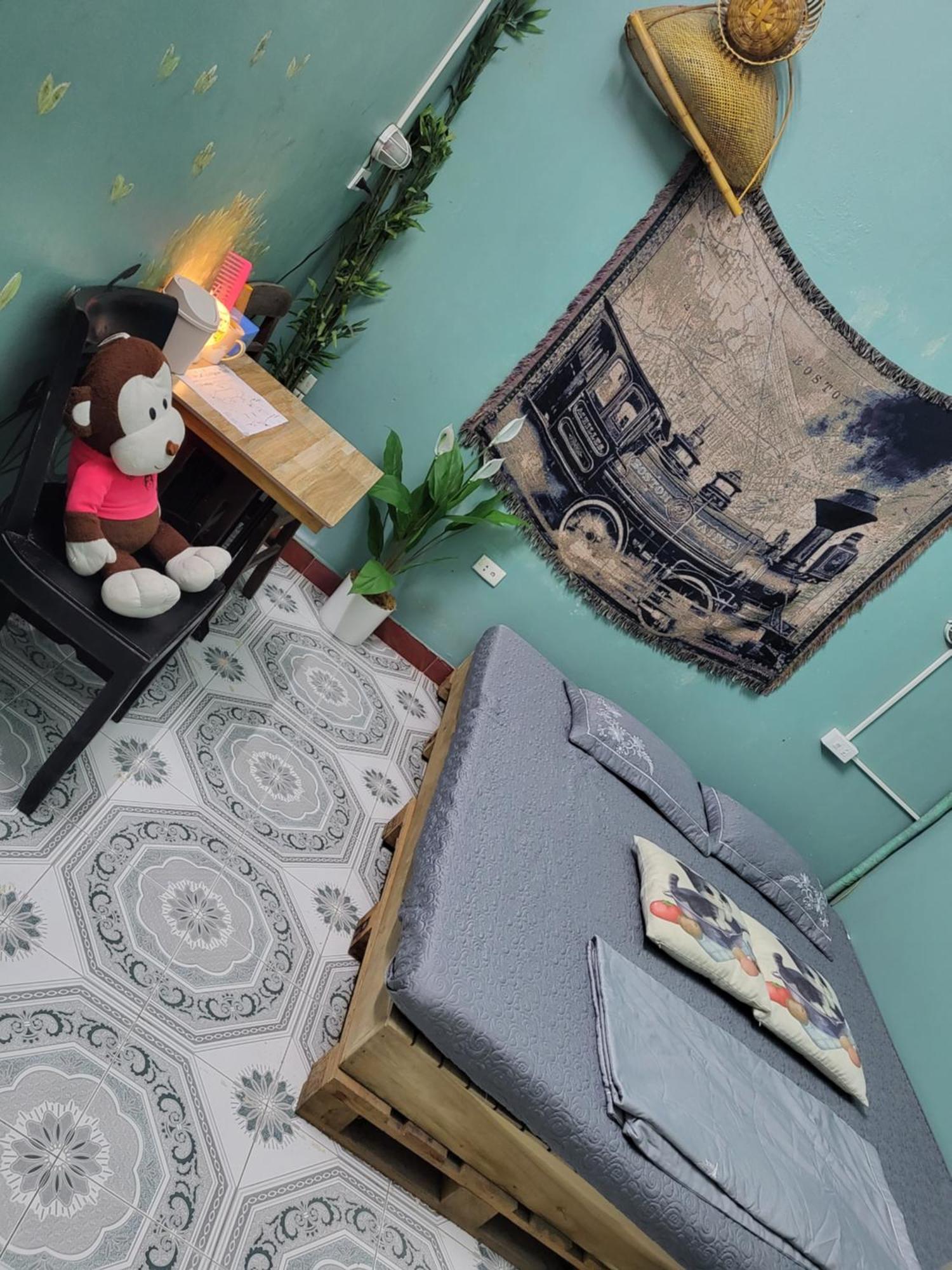 Golden Bell Backpacker Hostel Нин Бин Стая снимка