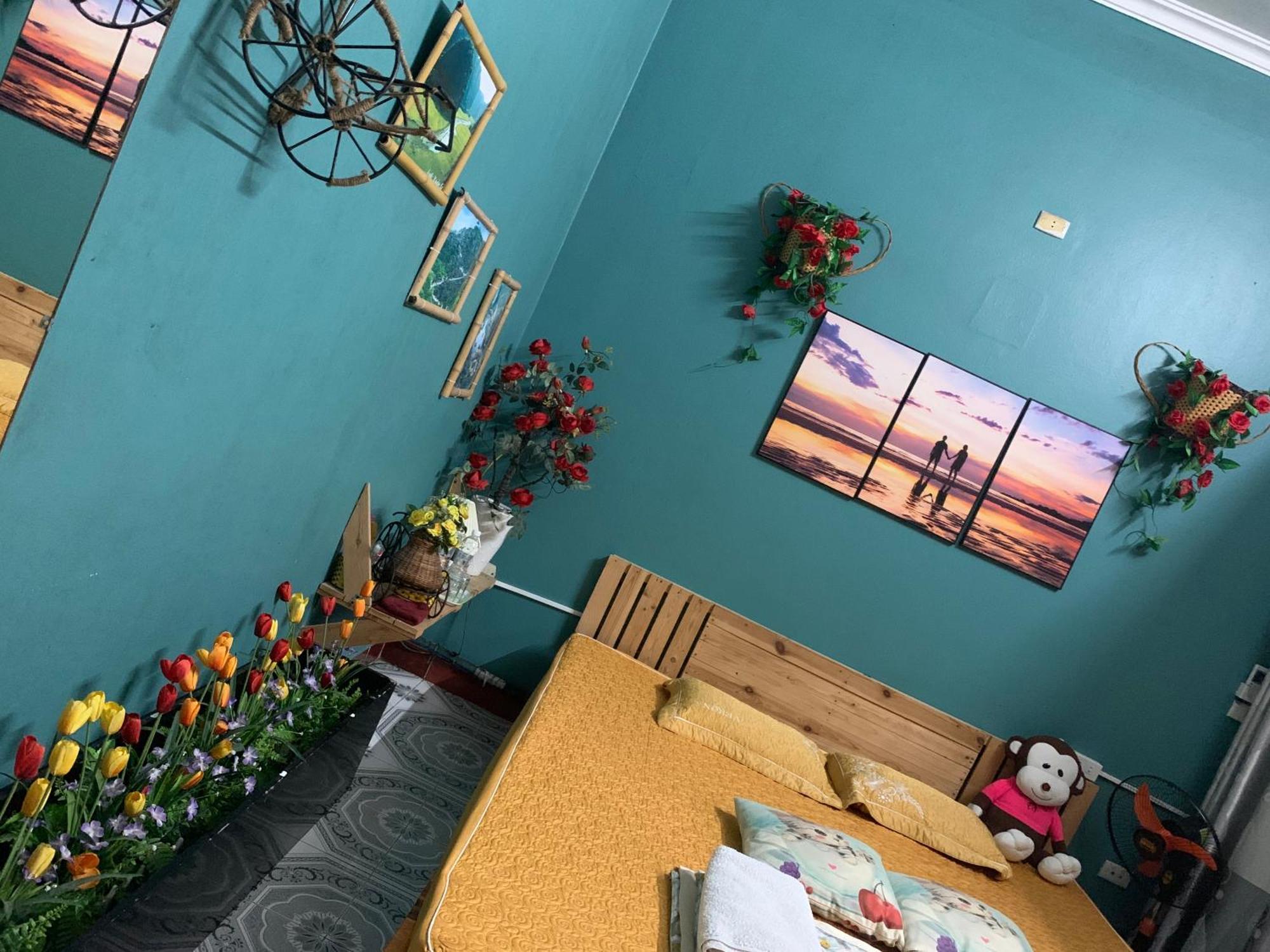 Golden Bell Backpacker Hostel Нин Бин Екстериор снимка